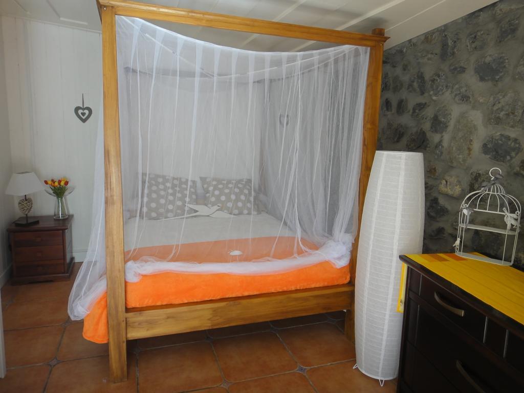Villa Hélèna B&B Sainte-Marie Habitación foto